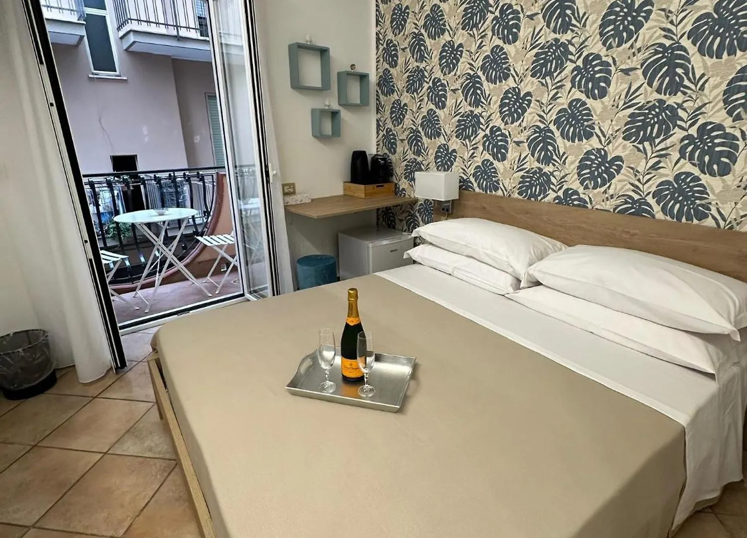 Le Perle Di Naxos Hotel Giardini Naxos Gæstehus